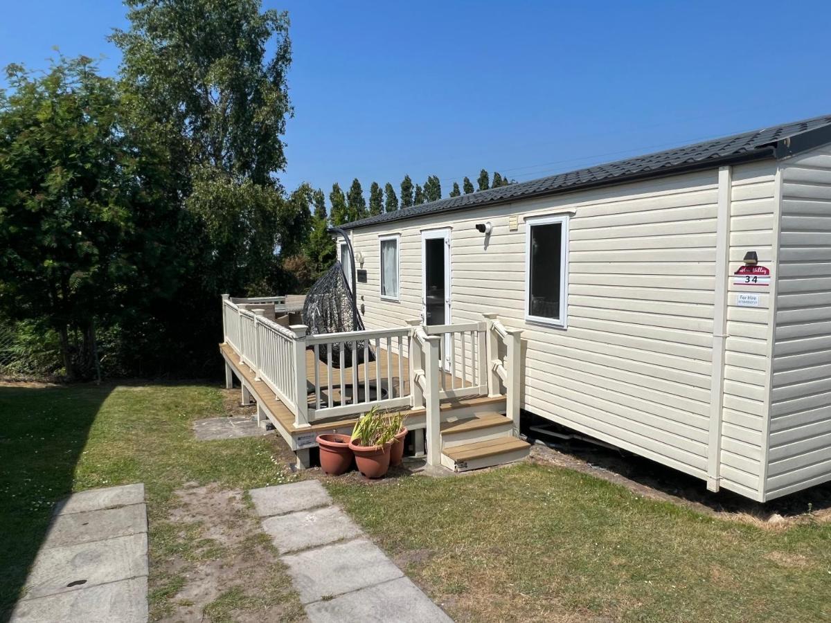 Turlin Valley Poole Exterior foto